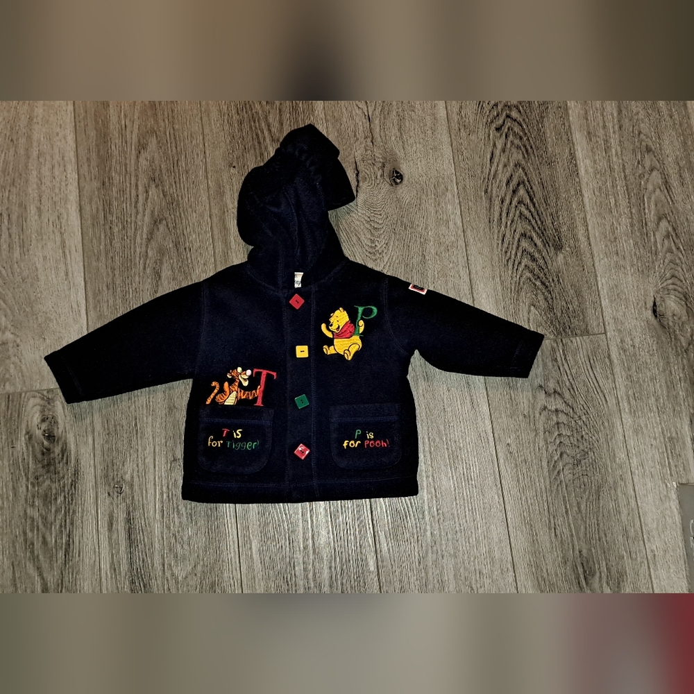 Vintage 90's The Disney Store Unisex Button Down Winnie The Pooh Fleece, 6M